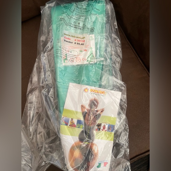 65cm Exercise Ball - Picture 1 of 2